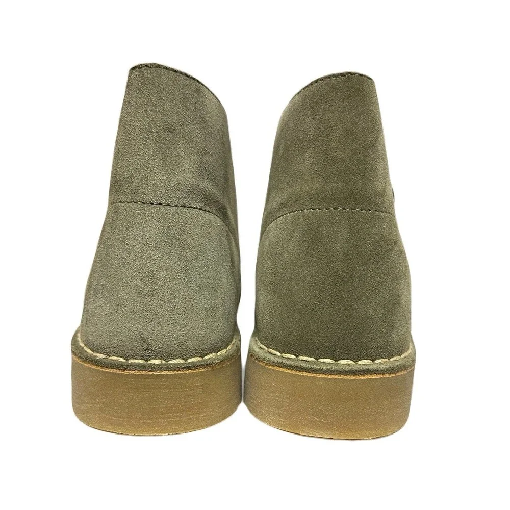 NEW Clarks Desert Boot Mens Size 8 Olive Suede Lace Up Leather Chukkas Boots